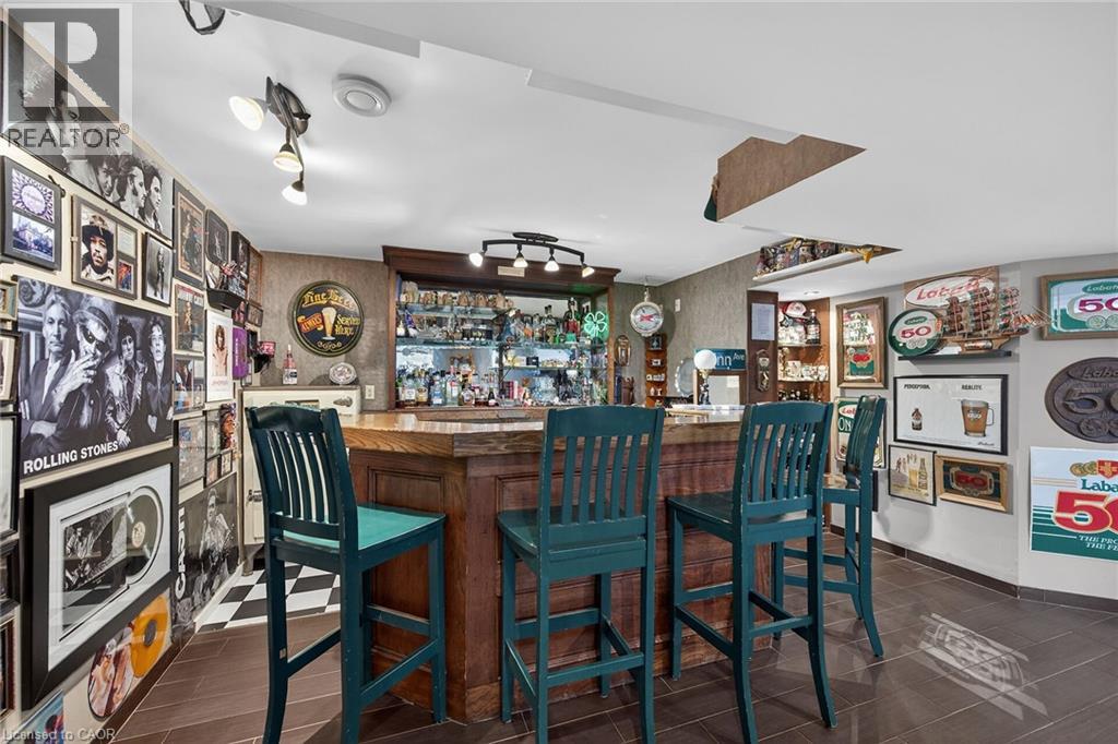 248 SENECA AVENUE - 30