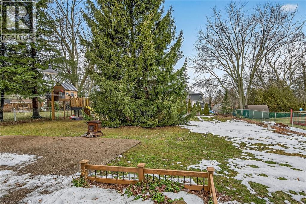 248 SENECA AVENUE - 38