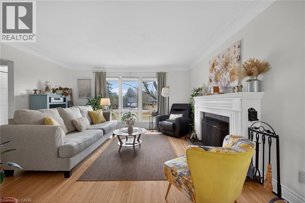 248 SENECA AVENUE - 6