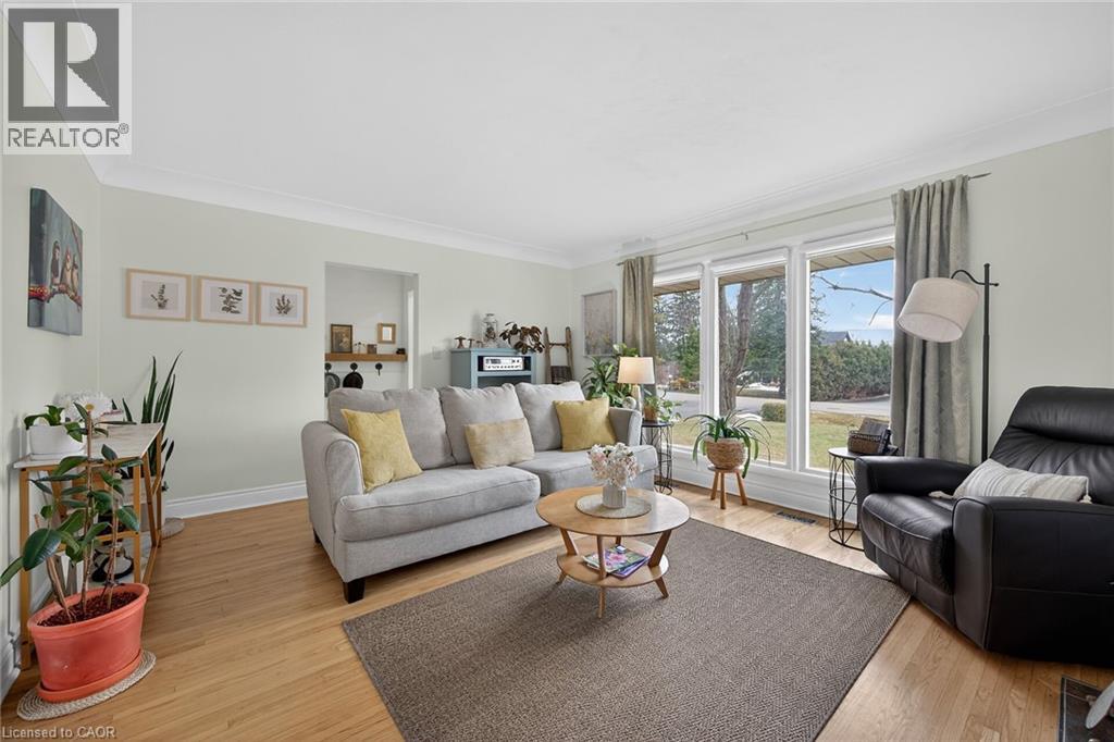248 SENECA AVENUE - 7
