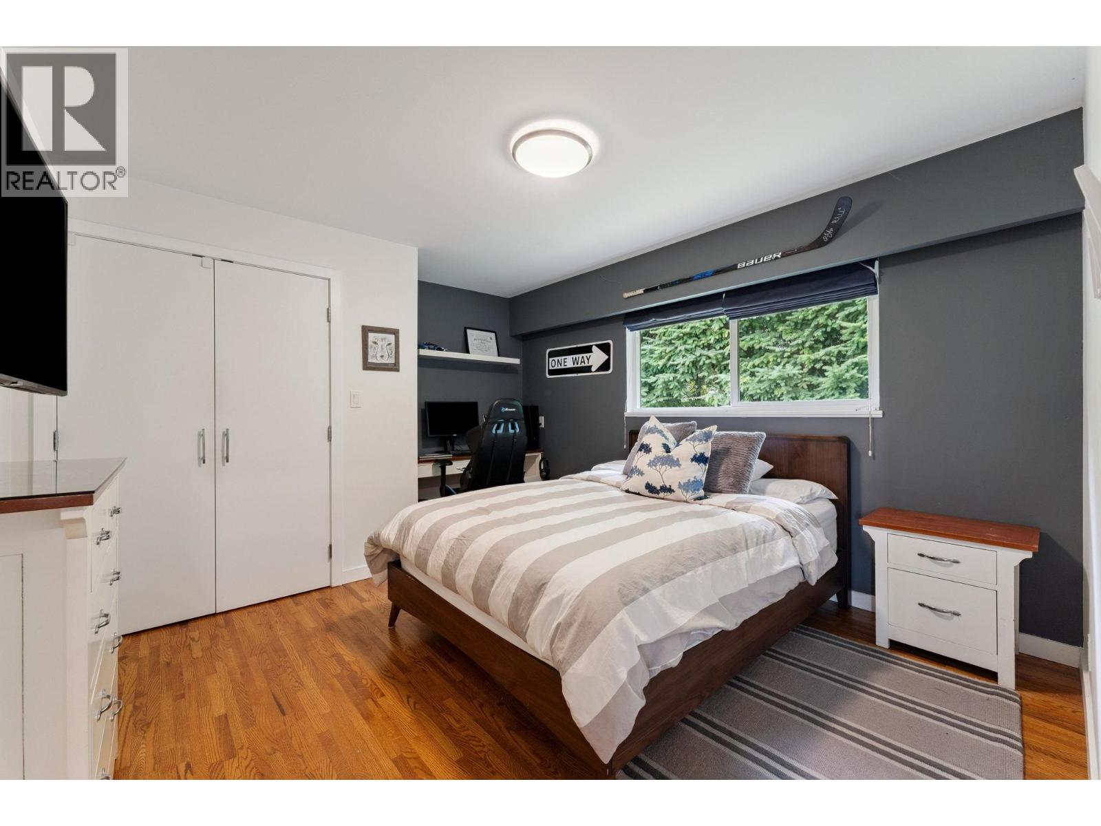 4375 WOODCREST ROAD, West Vancouver