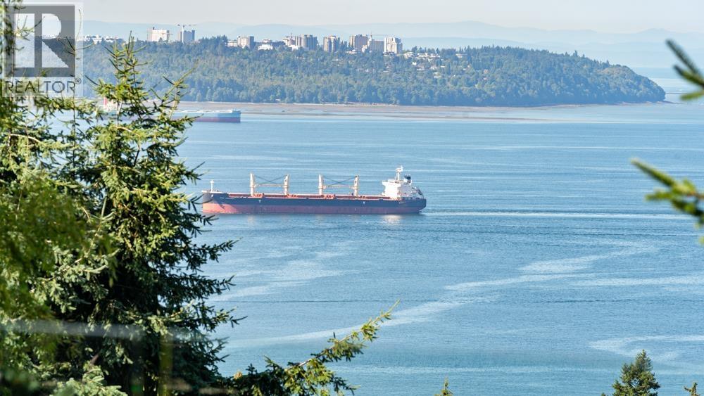 2650 ROSEBERY AVENUE, West Vancouver