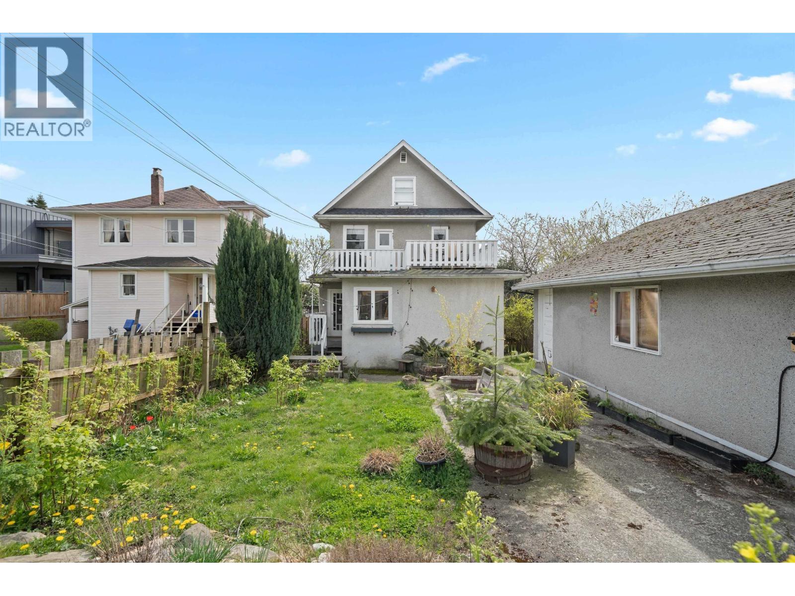 444 E 6TH STREET, North Vancouver