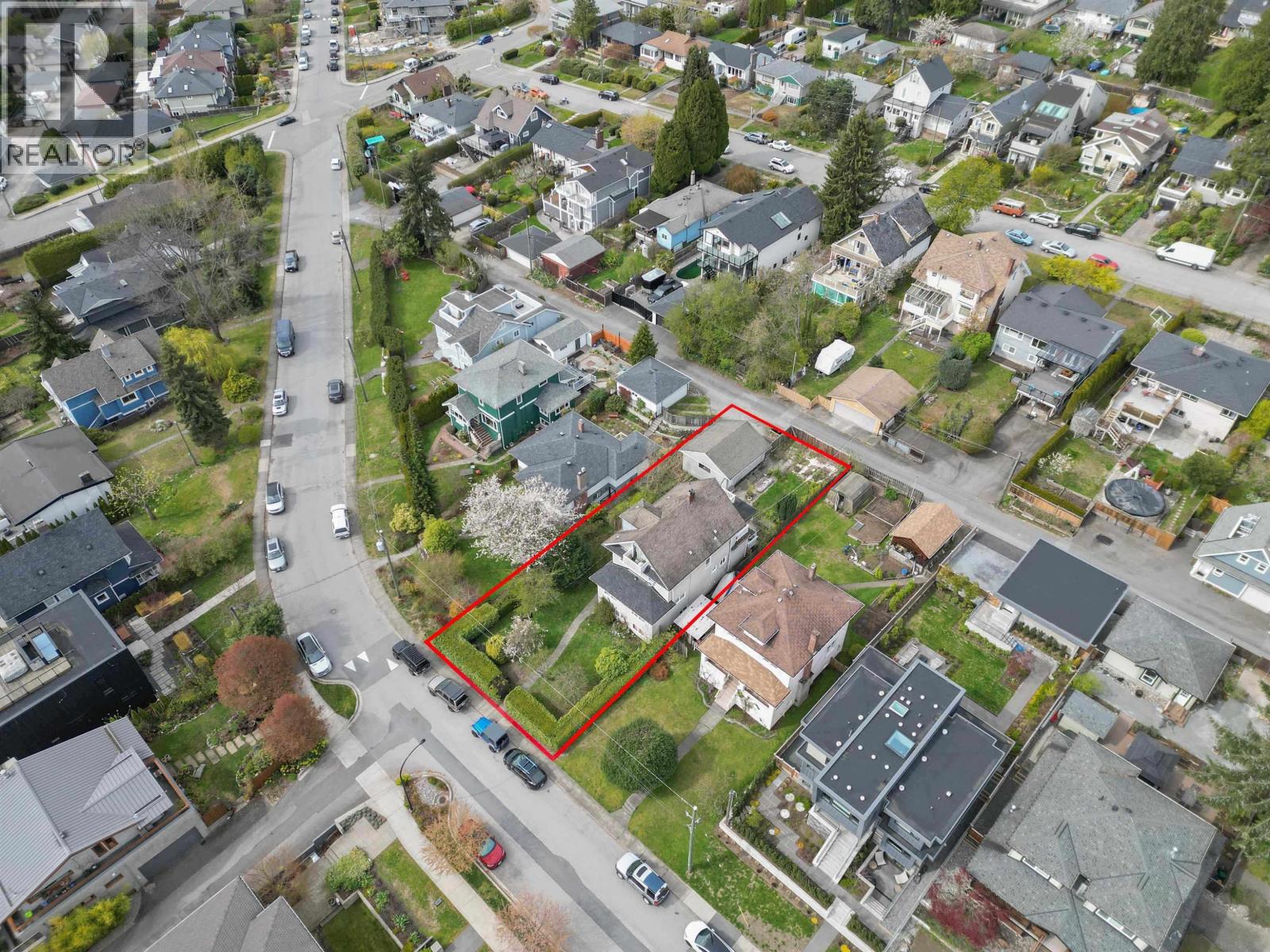 444 E 6TH STREET, North Vancouver