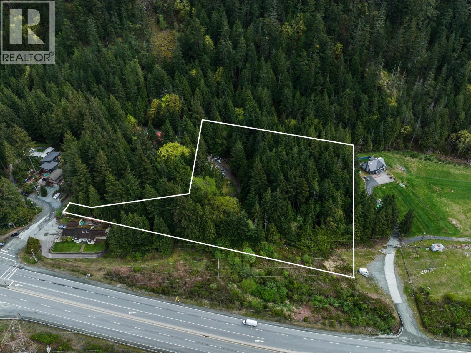1774 DEPOT ROAD, Squamish