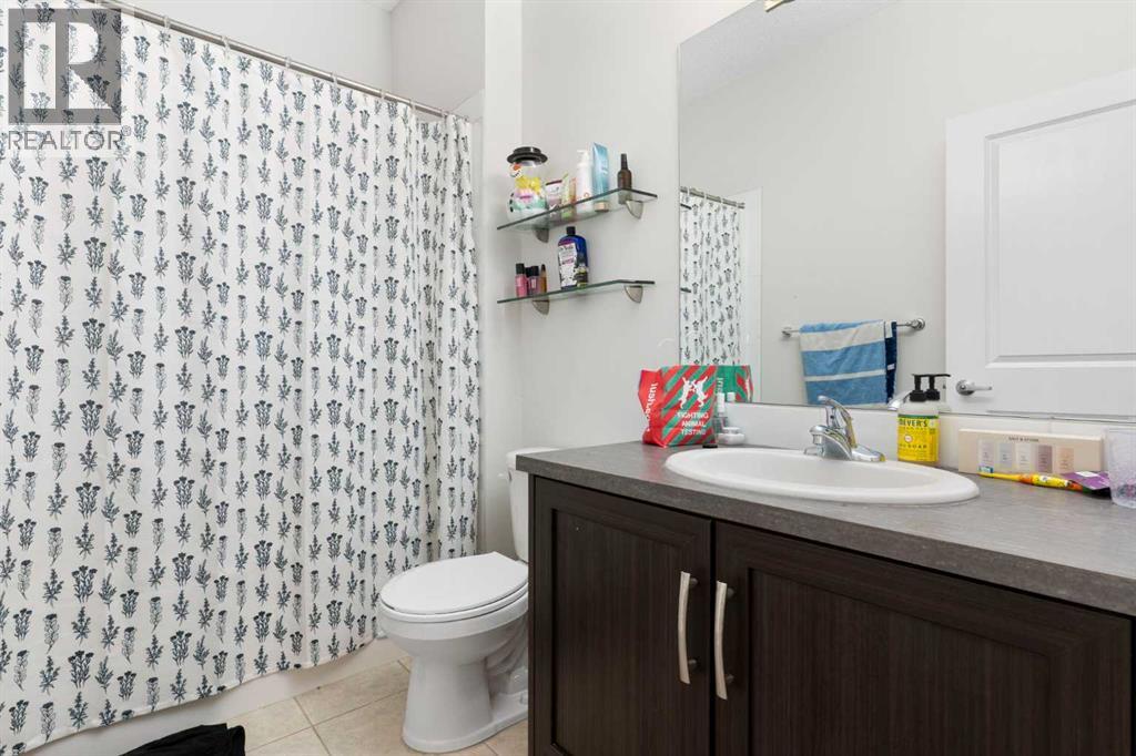 250 Fireside View, Cochrane