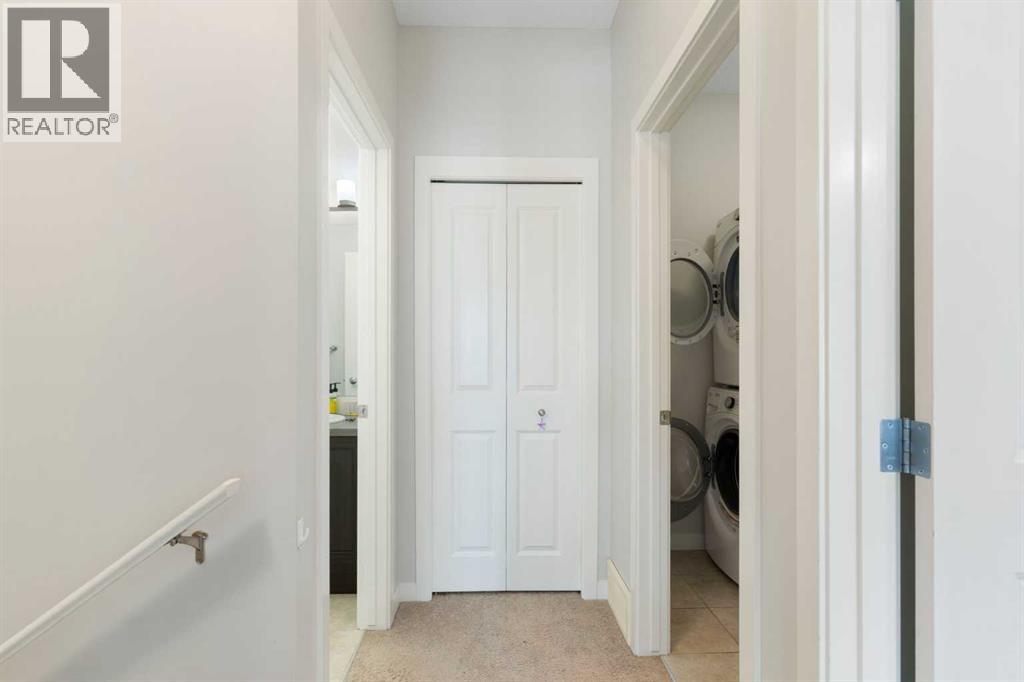 250 Fireside View, Cochrane