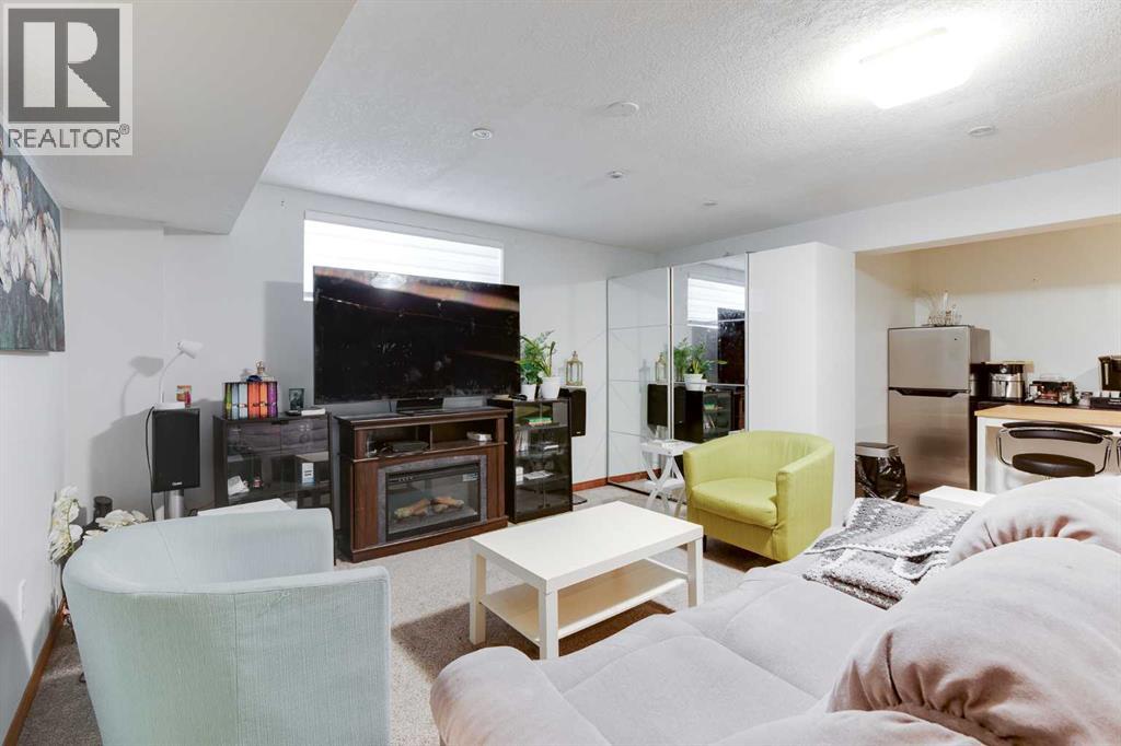 
          1409 Kings Heights Boulevard Southeast
            <br/>
            <span>Airdrie</span>
            , 
            <span>AB</span>
             <span>T4A0A1</span>
         - Photo 32