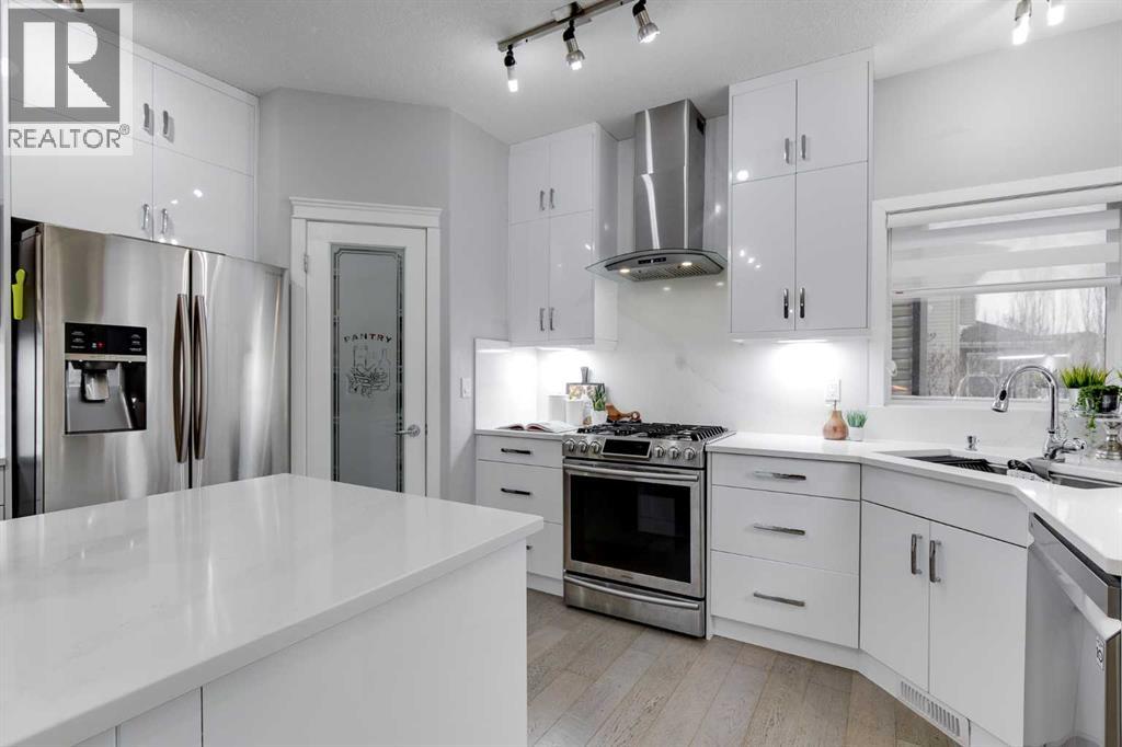 
          1409 Kings Heights Boulevard Southeast
            <br/>
            <span>Airdrie</span>
            , 
            <span>AB</span>
             <span>T4A0A1</span>
         - Photo 5