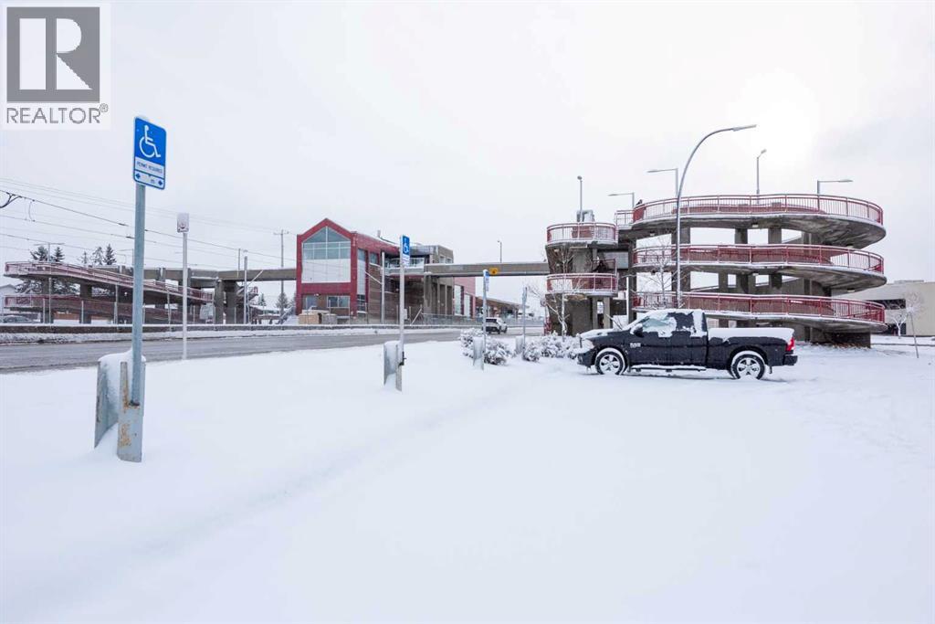 Single Family House for Sale in  Whitworth Way NE Whitehorn Calgary 