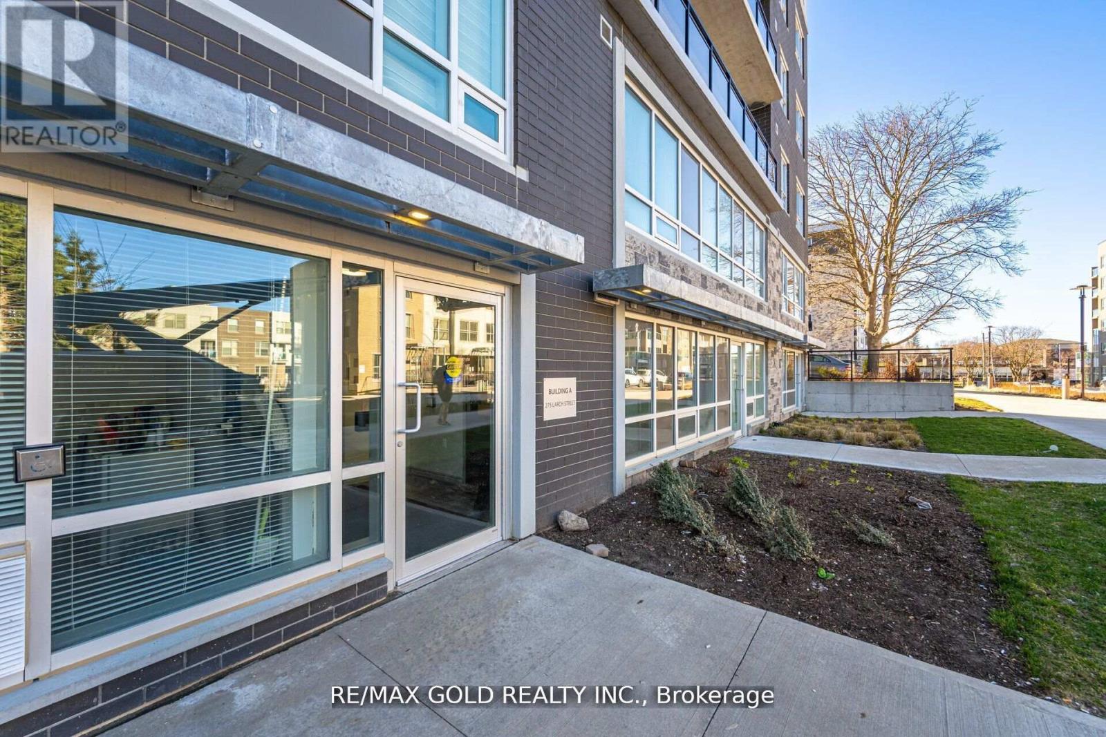 #H101 275 LARCH STREET - 2