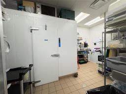 2 1510 Plessis Road, Winnipeg, MB R2C5R5 Photo 12