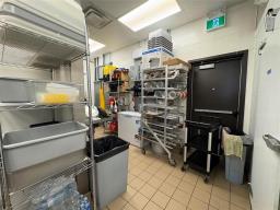 2 1510 Plessis Road, Winnipeg, MB R2C5R5 Photo 13
