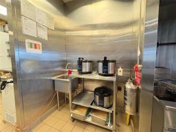 2 1510 Plessis Road, Winnipeg, MB R2C5R5 Photo 9