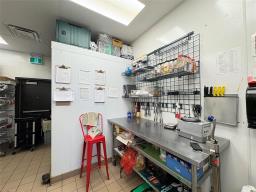 2 1510 Plessis Road, Winnipeg, MB R2C5R5 Photo 10