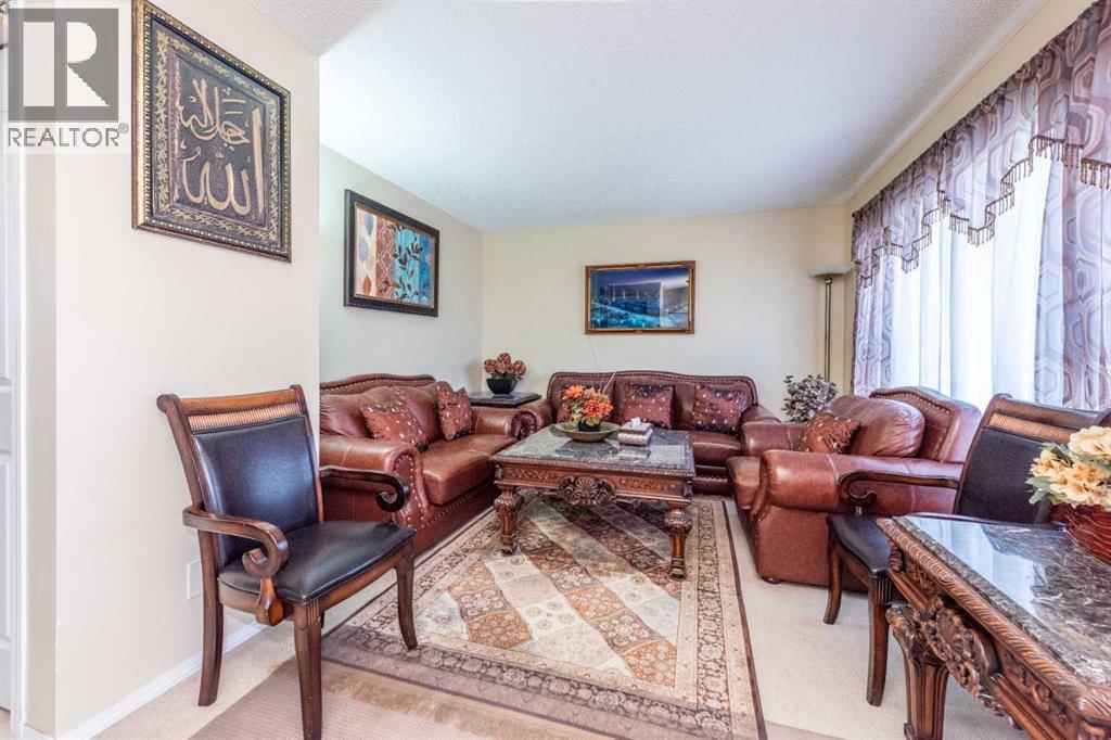 Single Family House for Sale in  Tarington Way NE Taradale Calgary 