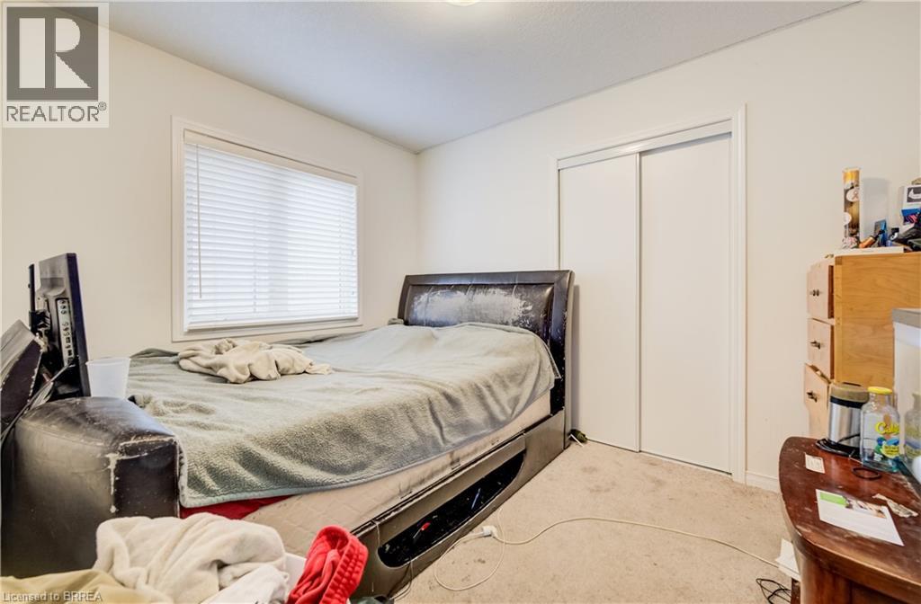 38 SINDEN Road - 21