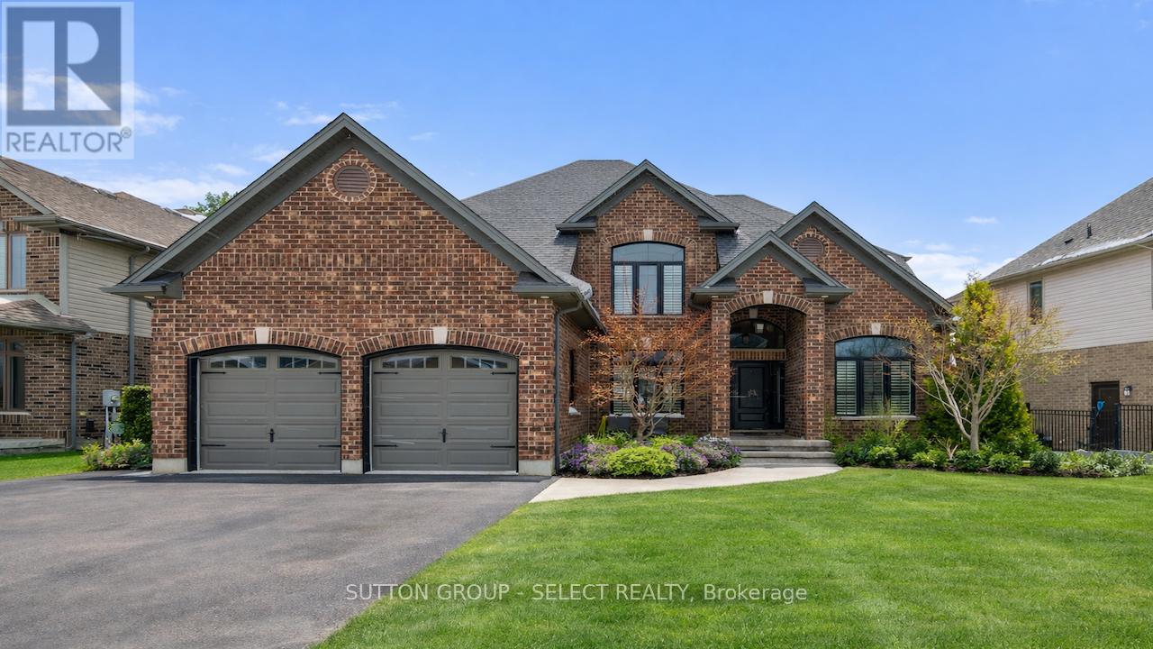 558 ECLIPSE WALK - 1