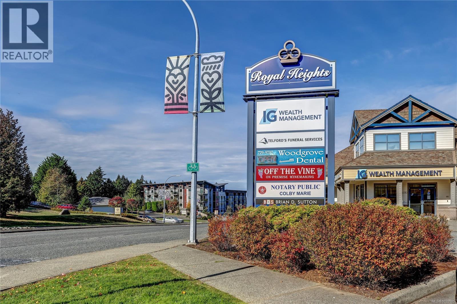 106 5070 Uplands Dr, Nanaimo — photo 2