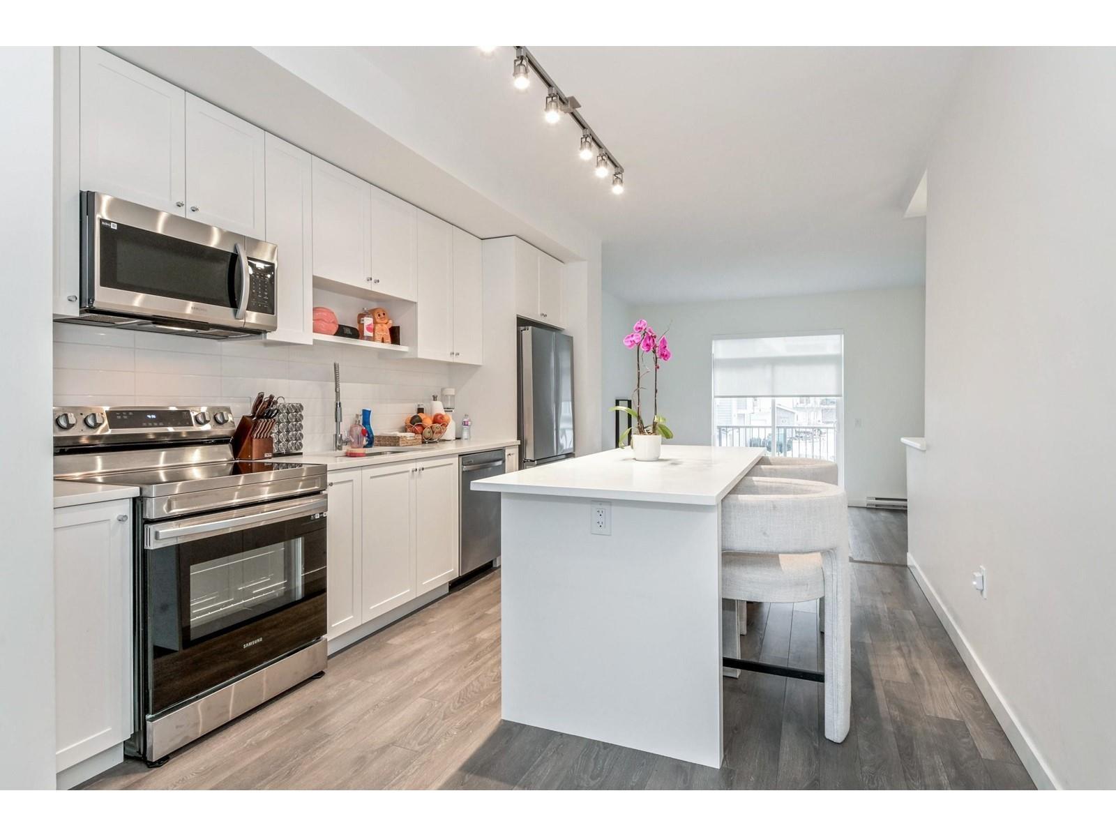 2 Bed, 3 Bath Townhouse for Sale in Surrey – 74 15778 85 AVENUE, Surrey – MLS# R3097479 - Image 20