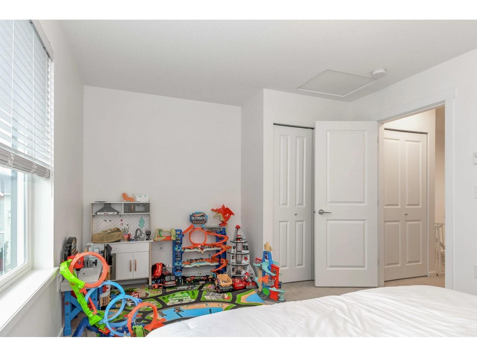 2 Bed, 3 Bath Townhouse for Sale in Surrey – 74 15778 85 AVENUE, Surrey – MLS# R3097479 - Image 7