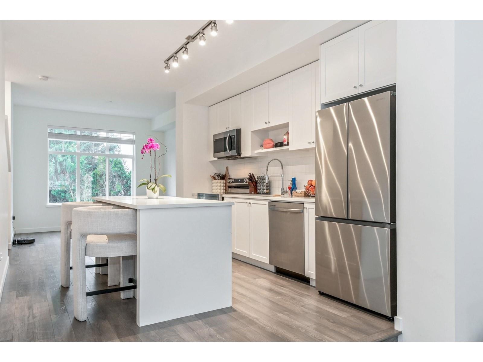 2 Bed, 3 Bath Townhouse for Sale in Surrey – 74 15778 85 AVENUE, Surrey – MLS# R3097479 - Image 13