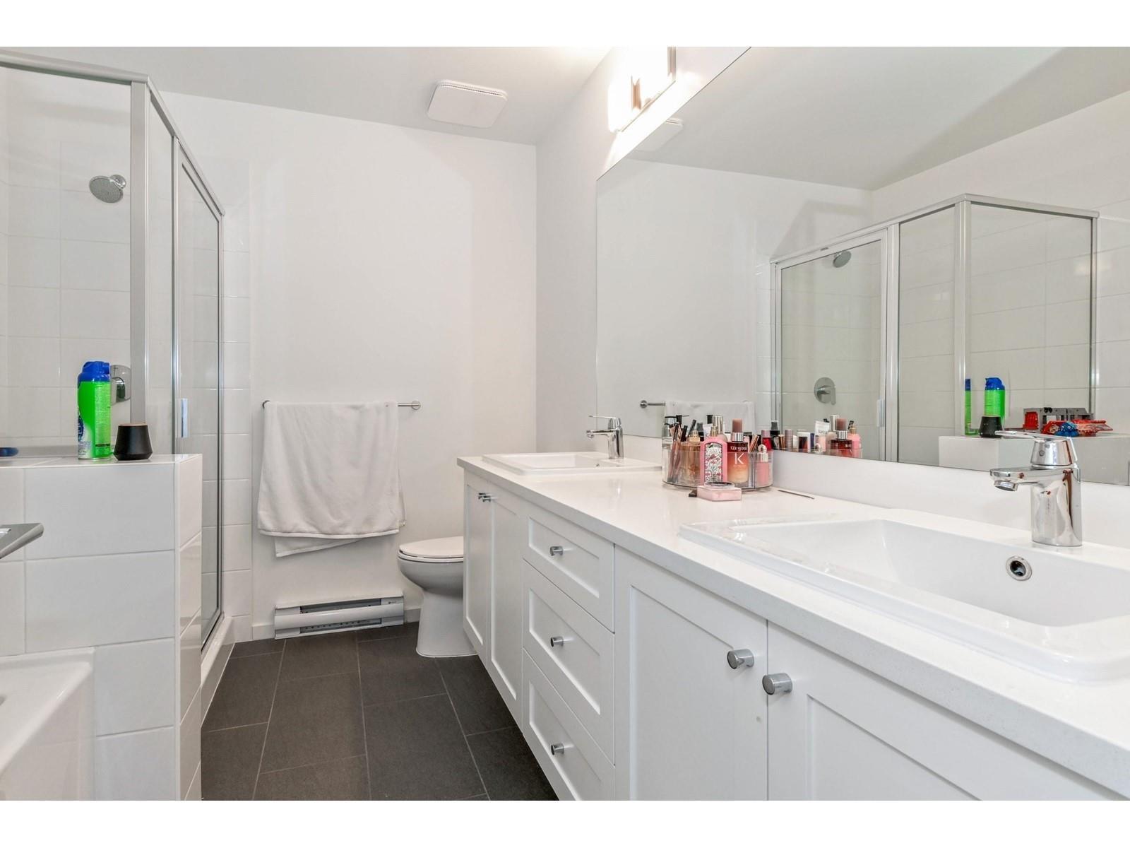2 Bed, 3 Bath Townhouse for Sale in Surrey – 74 15778 85 AVENUE, Surrey – MLS# R3097479 - Image 23