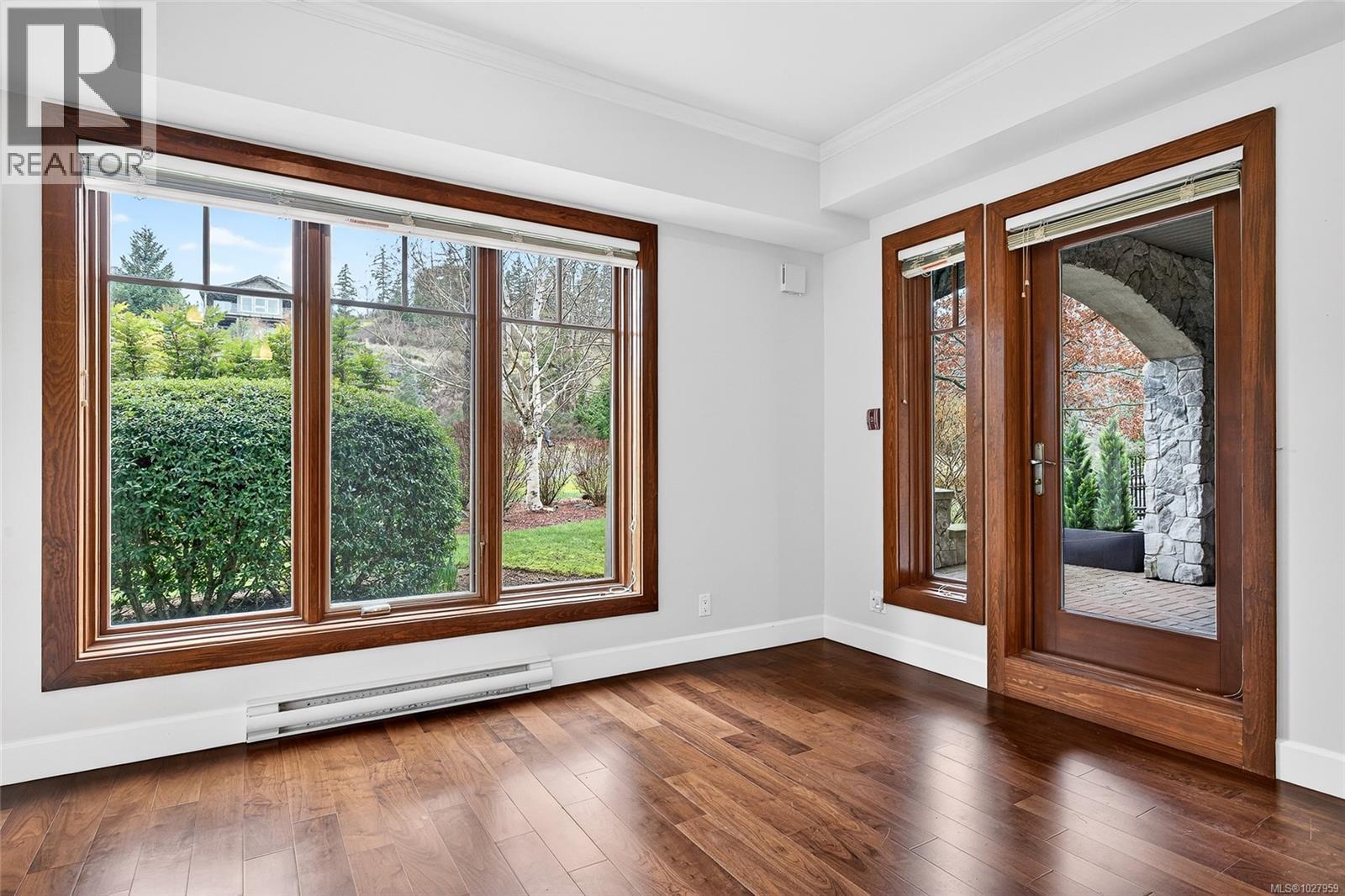 #106 2006 TROON CRT - 22