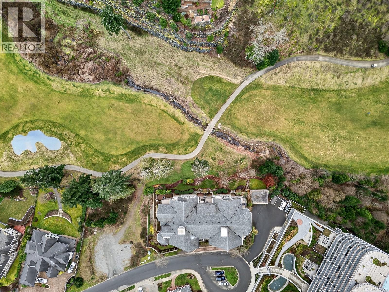 #106 2006 TROON CRT - 33