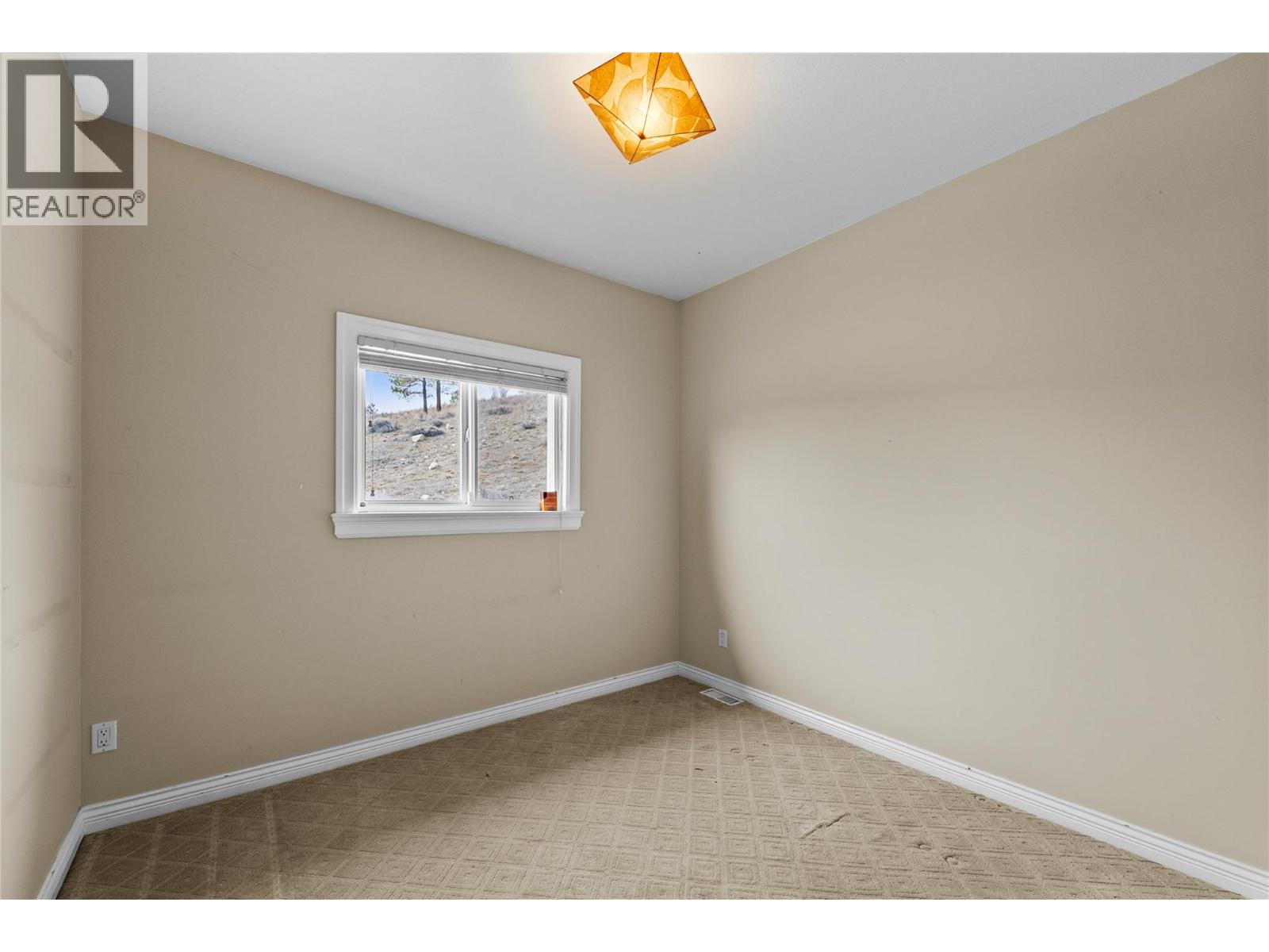 2709 Grandview Heights Road, Merritt