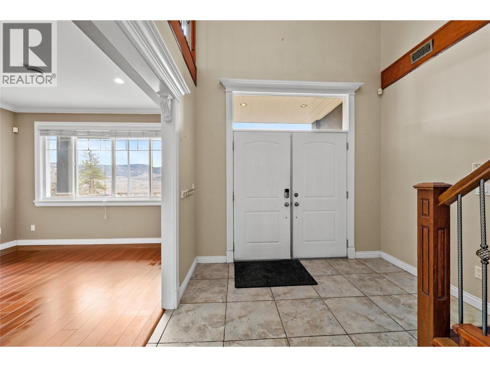 2709 Grandview Heights Road - 2