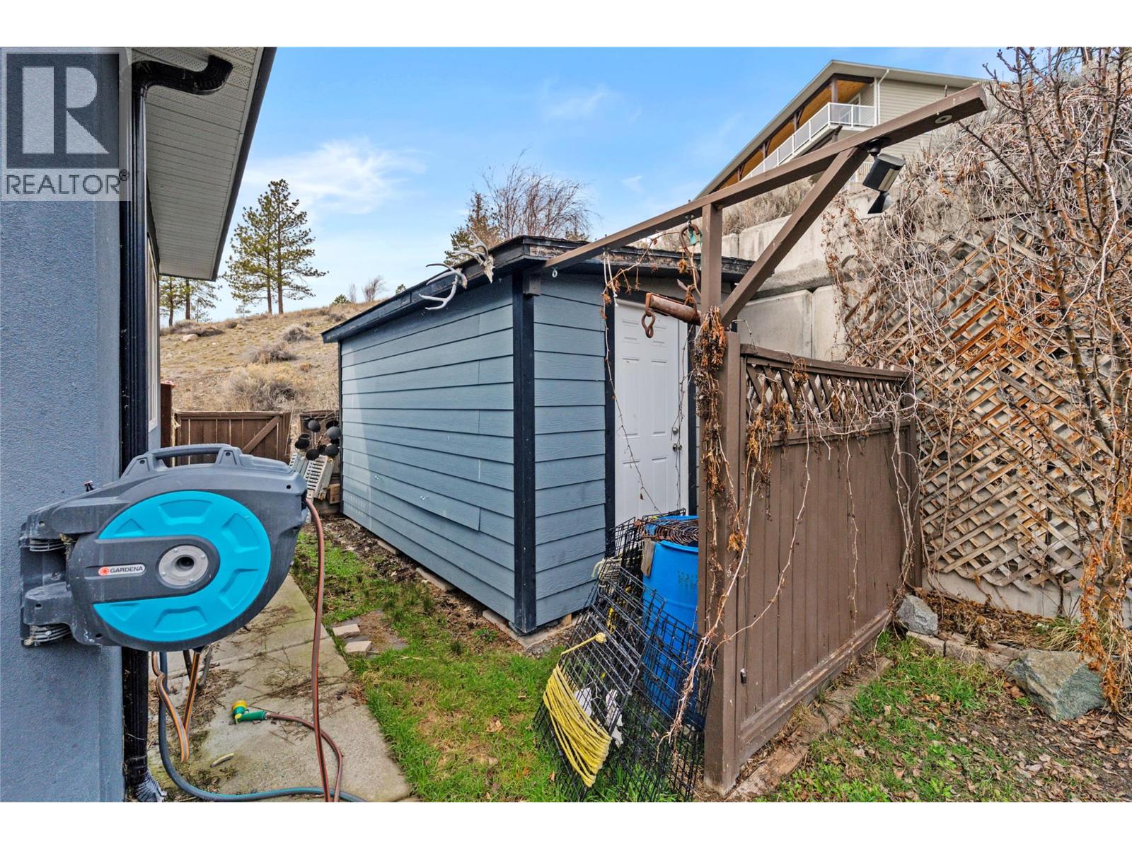 2709 Grandview Heights Road, Merritt