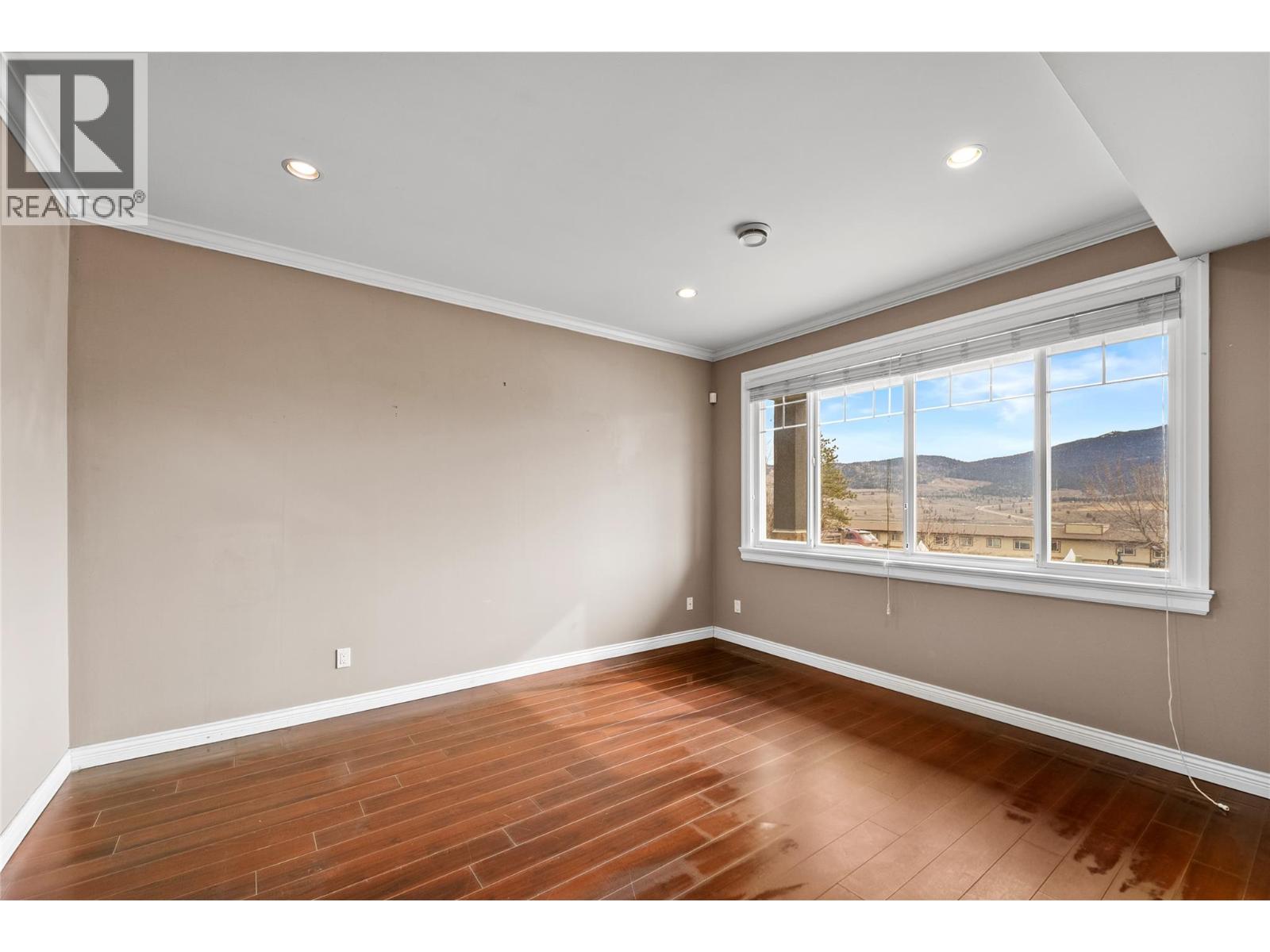 2709 Grandview Heights Road, Merritt