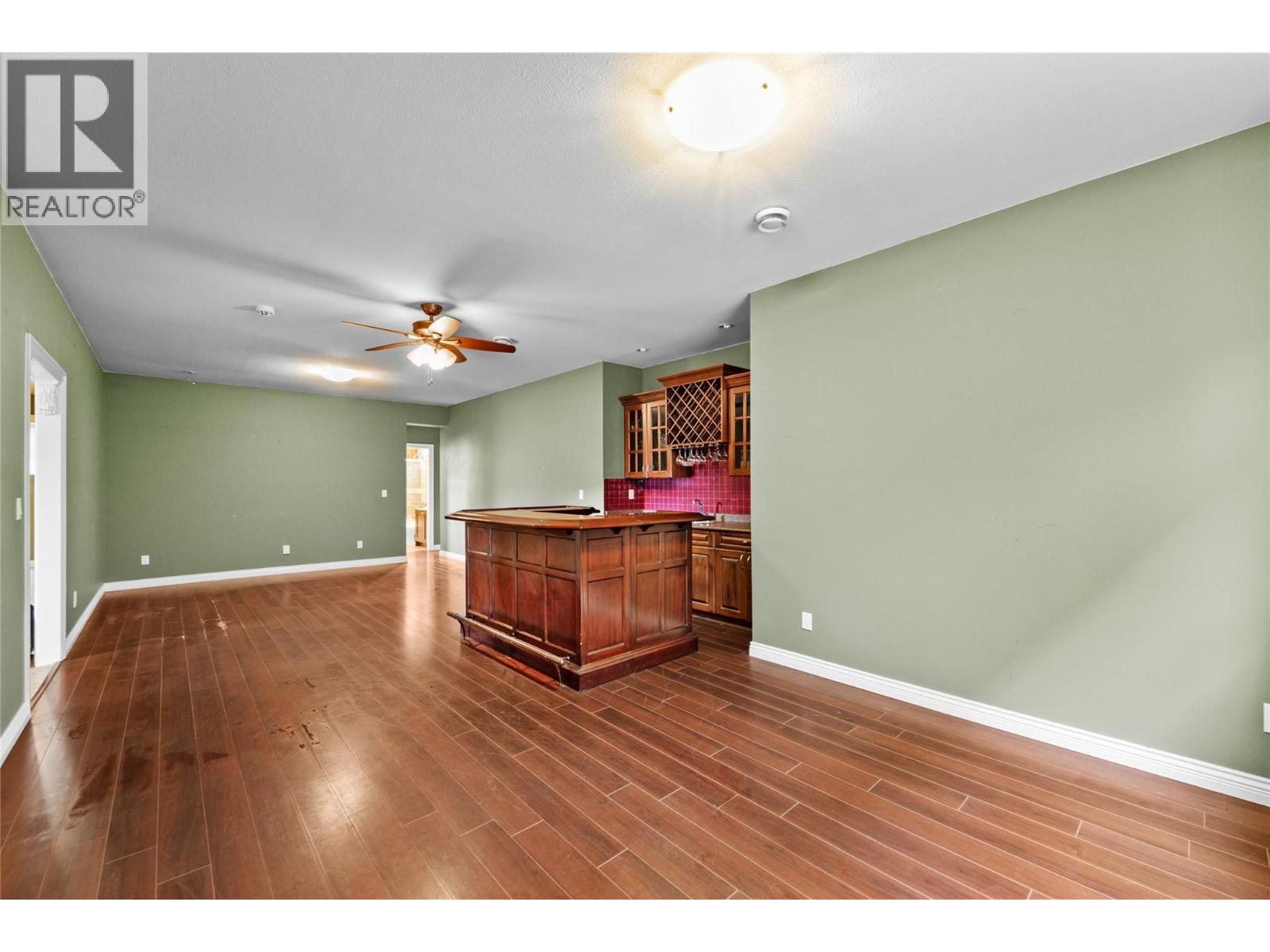 2709 Grandview Heights Road, Merritt