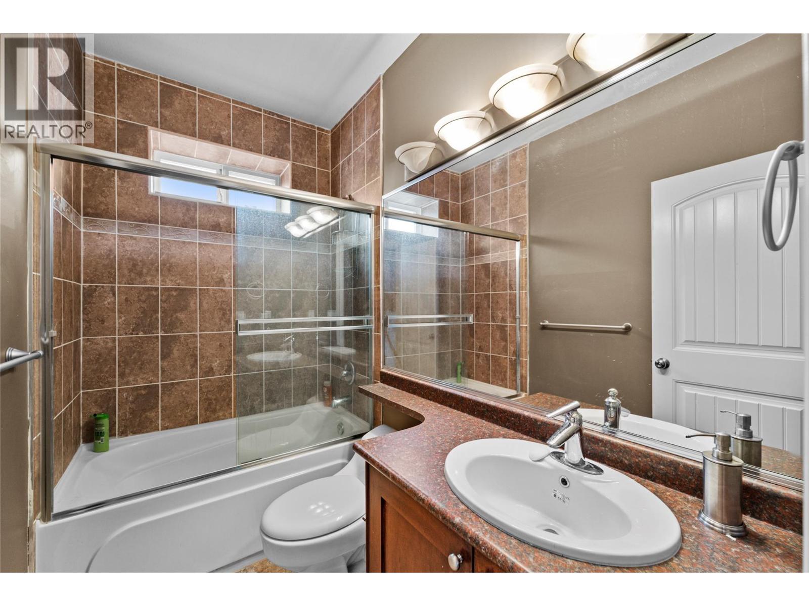 2709 Grandview Heights Road, Merritt