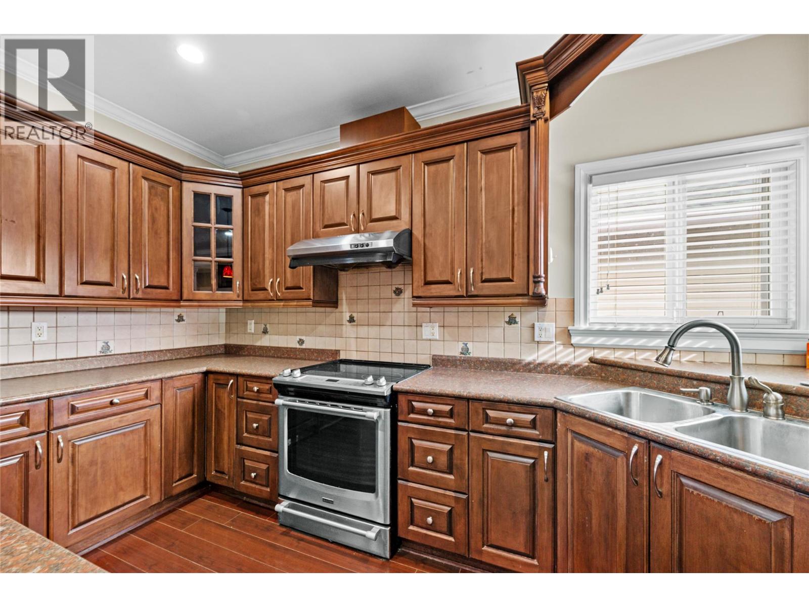 2709 Grandview Heights Road - 8
