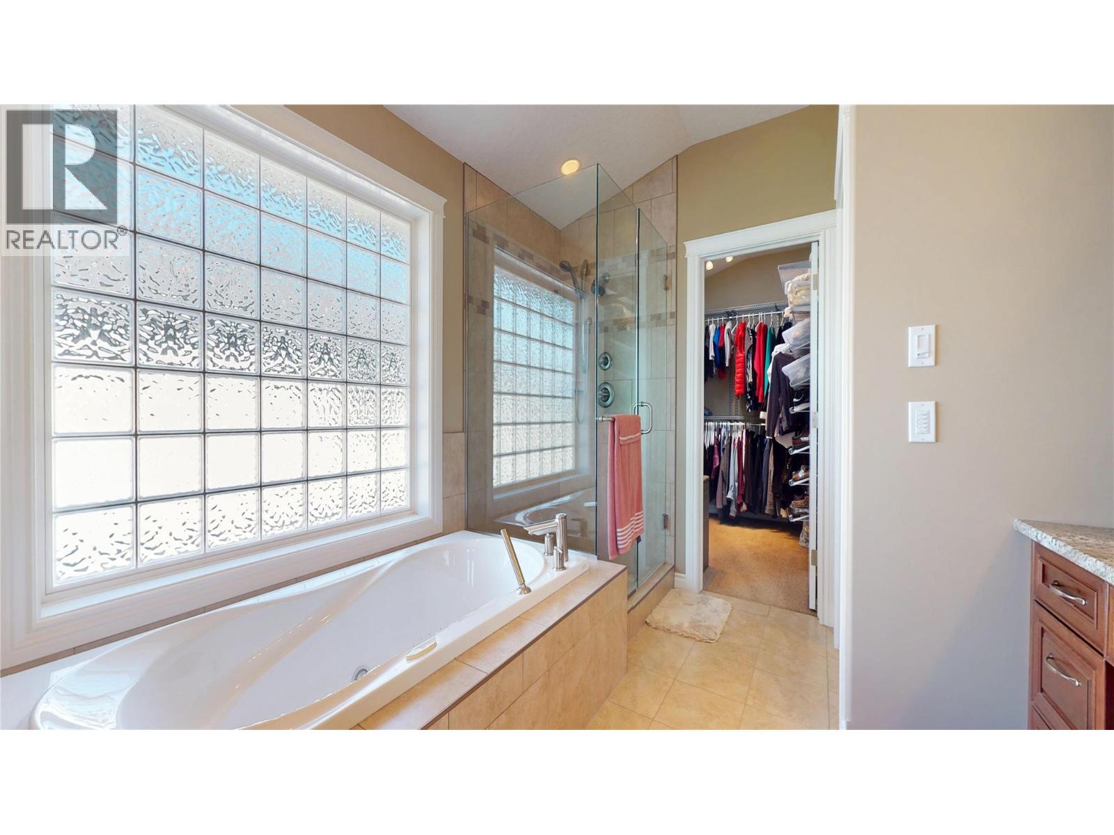 3045 Mt. Fisher Place, Cranbrook