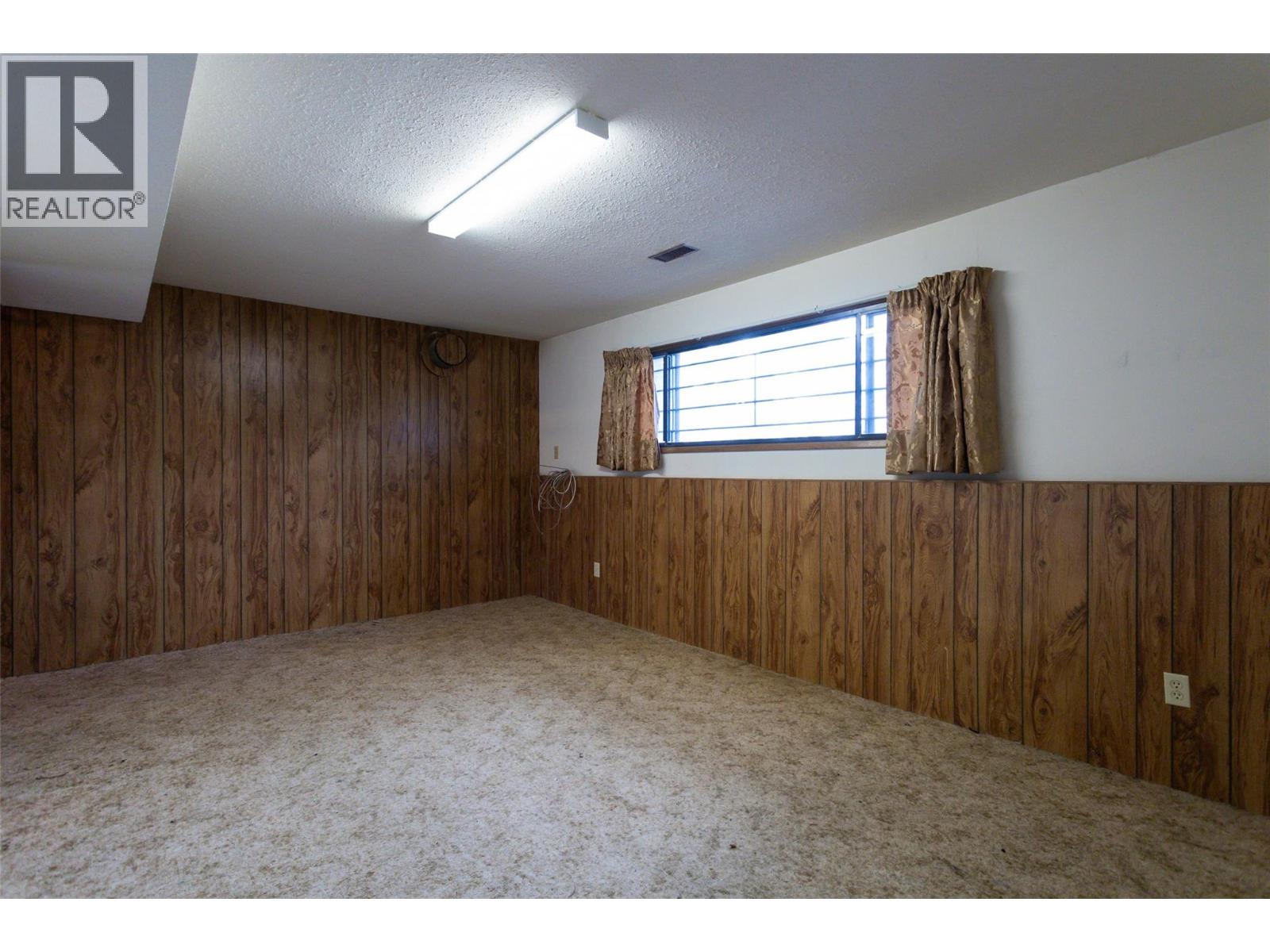 10551 Sherman Drive, Lake Country