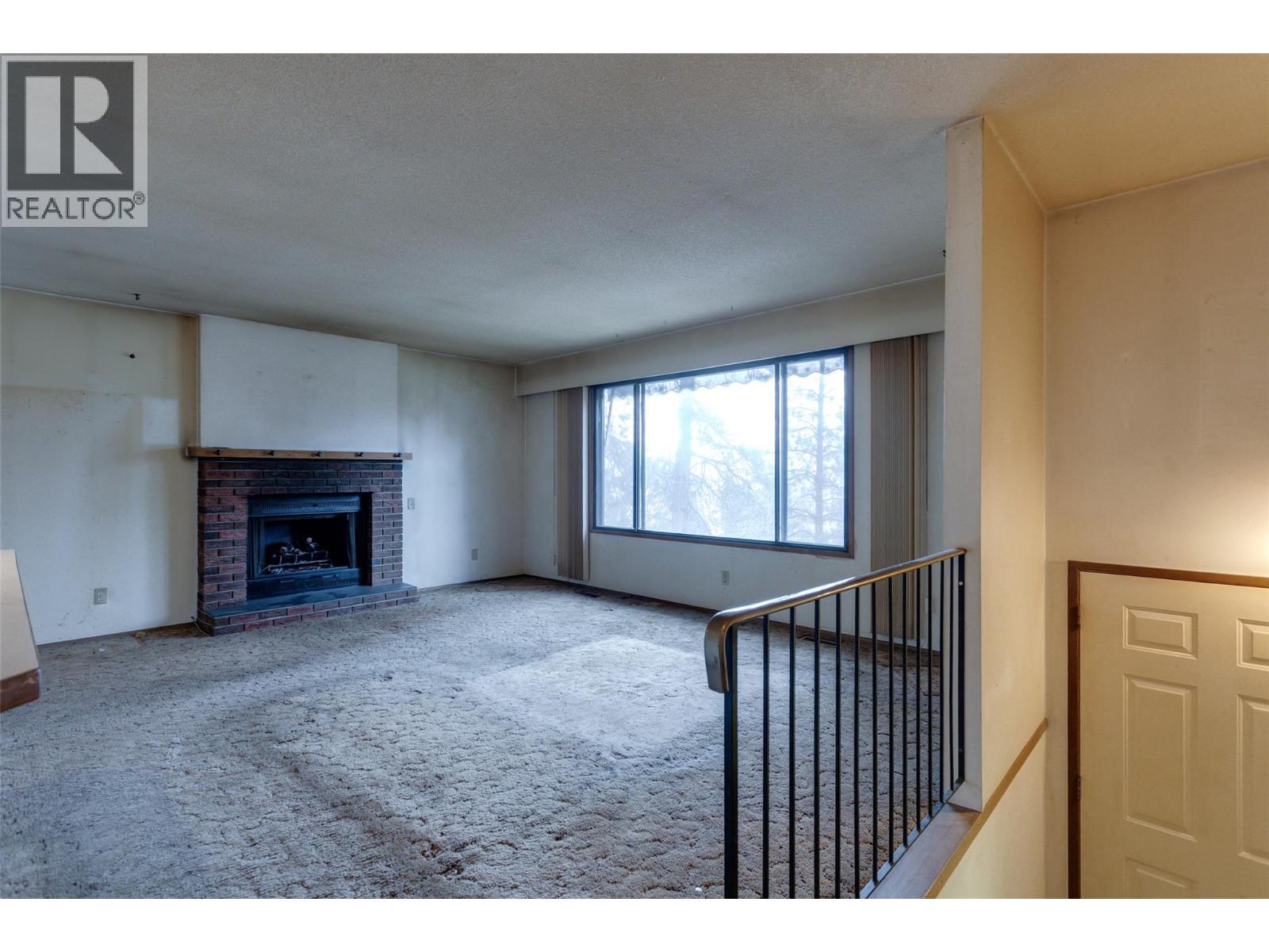 10551 Sherman Drive, Lake Country