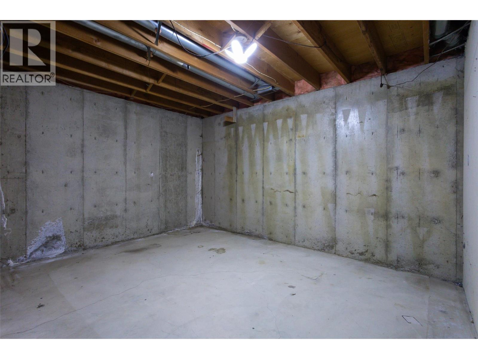 10551 Sherman Drive, Lake Country