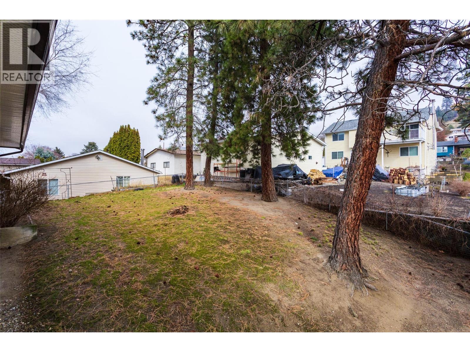 10551 Sherman Drive, Lake Country