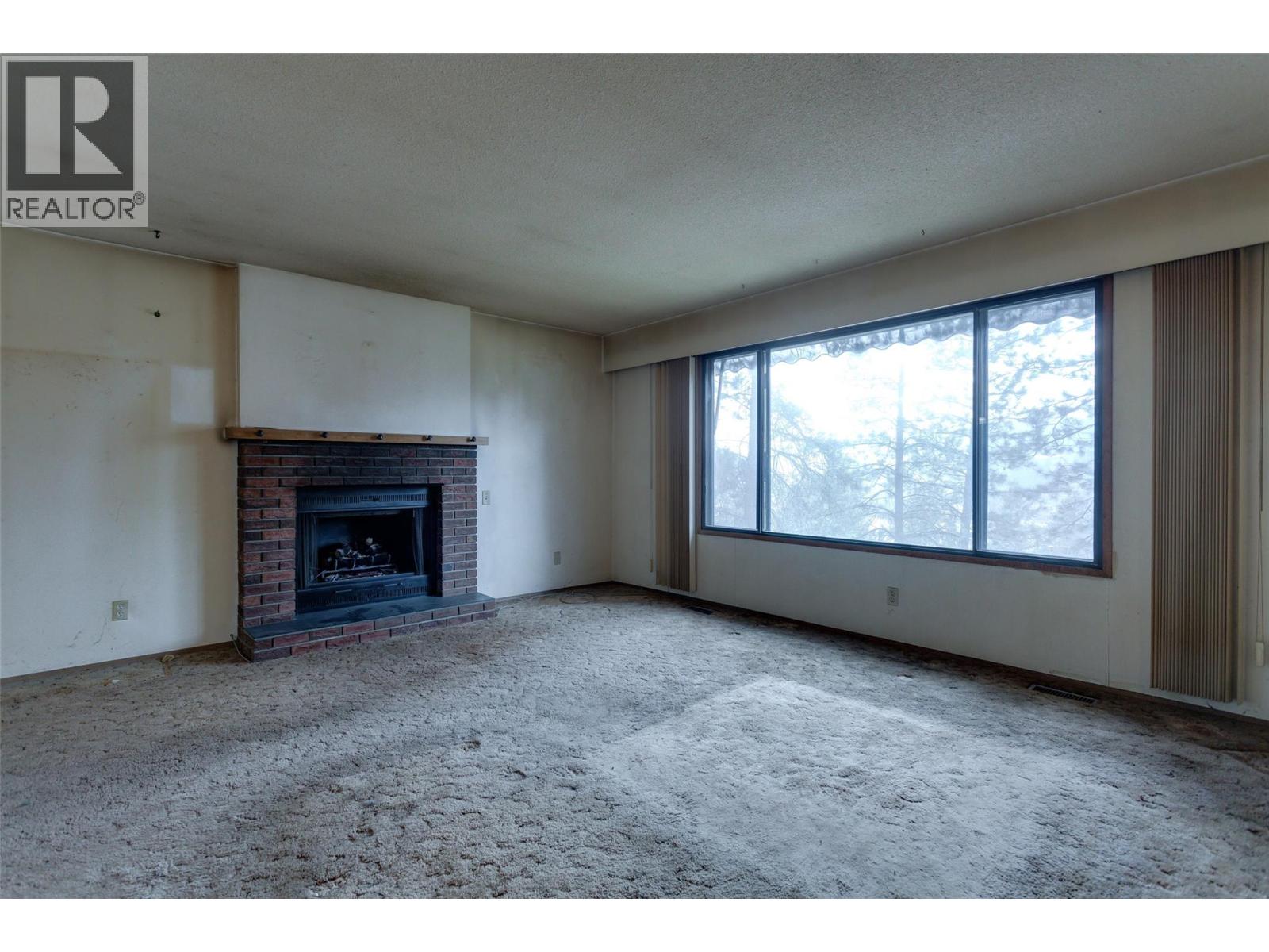 10551 Sherman Drive, Lake Country