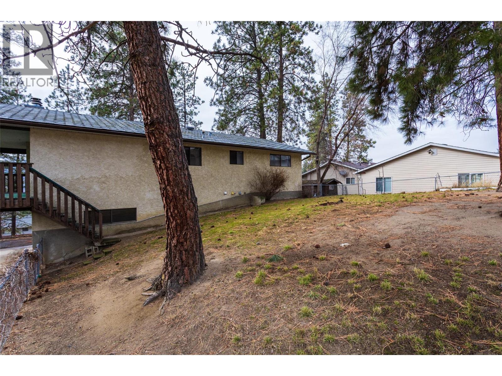 10551 Sherman Drive, Lake Country