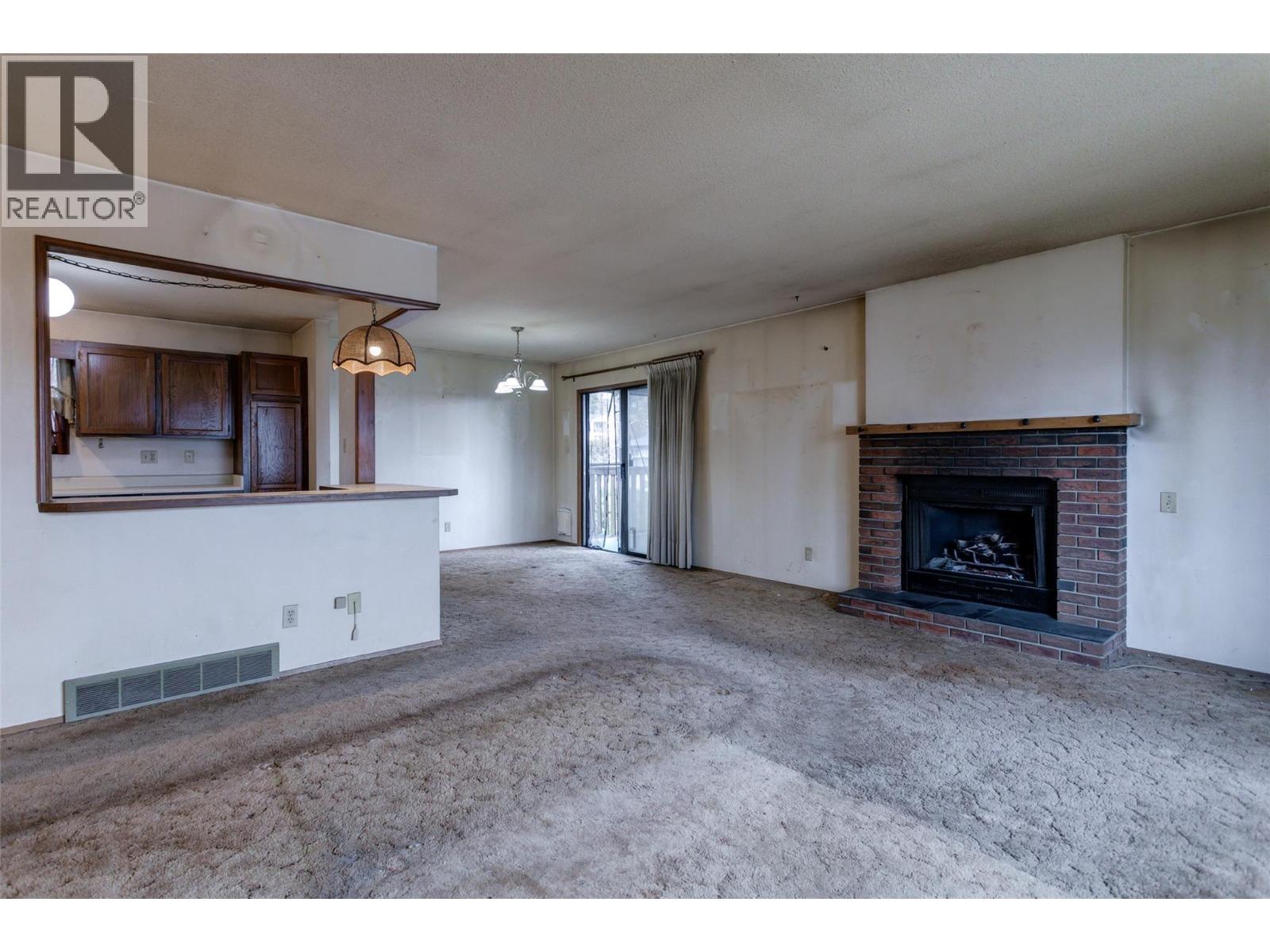 10551 Sherman Drive, Lake Country