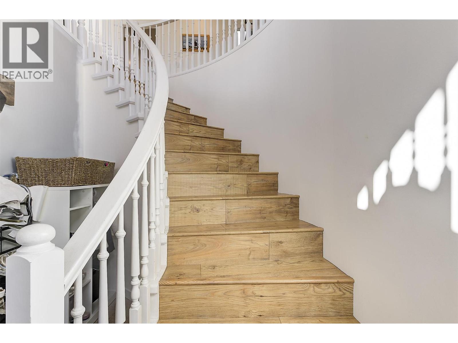 2160 Shamrock Drive, West Kelowna