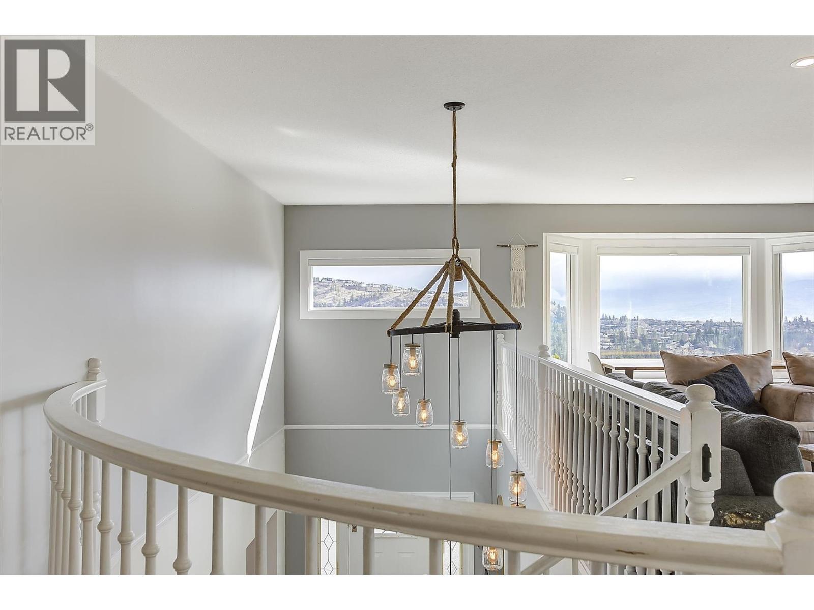 2160 Shamrock Drive, West Kelowna