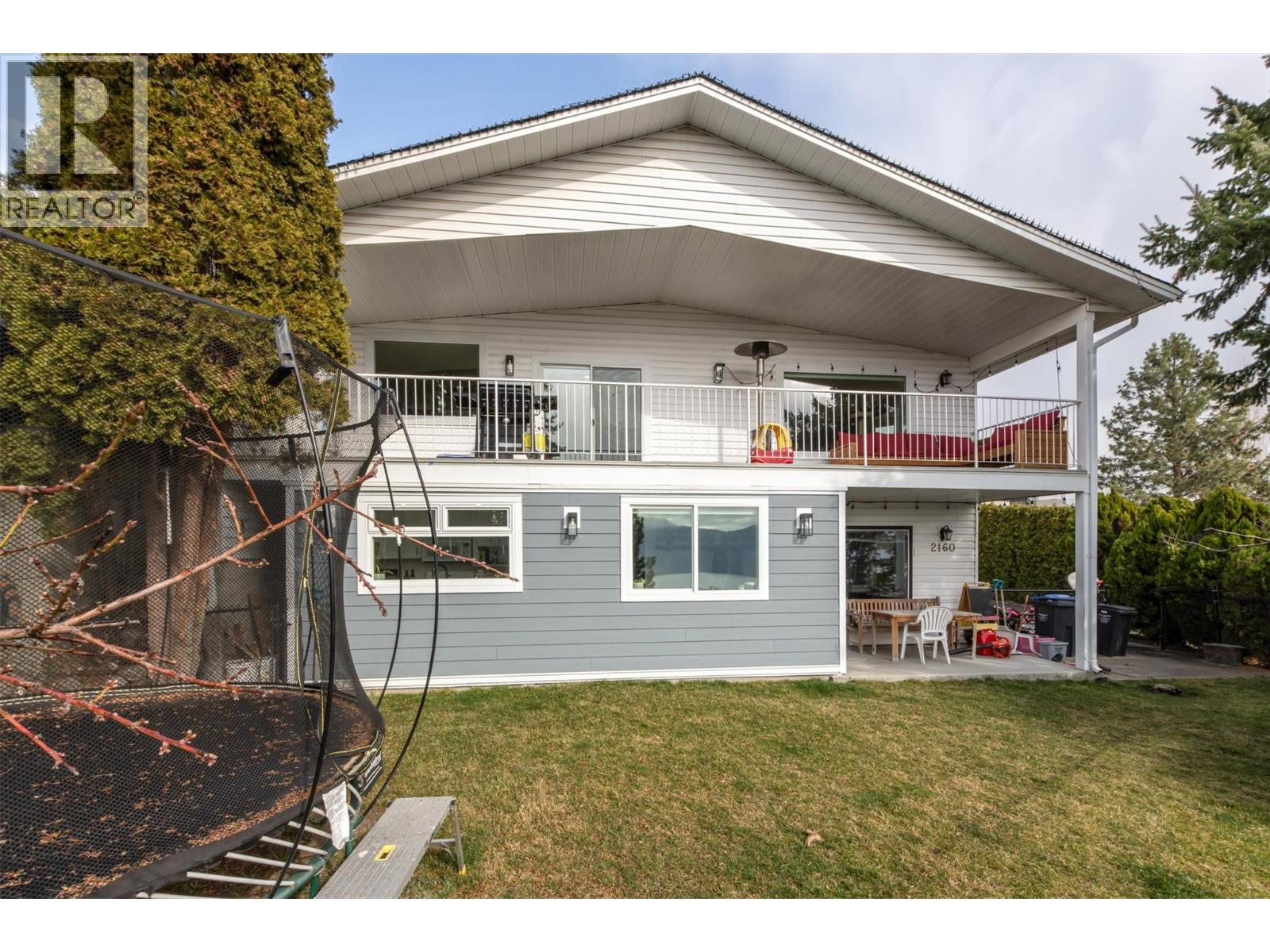 2160 Shamrock Drive, West Kelowna