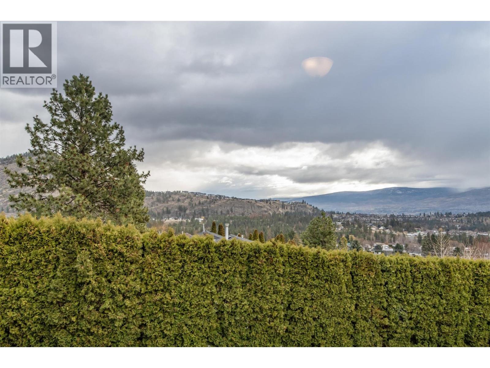 2160 Shamrock Drive, West Kelowna