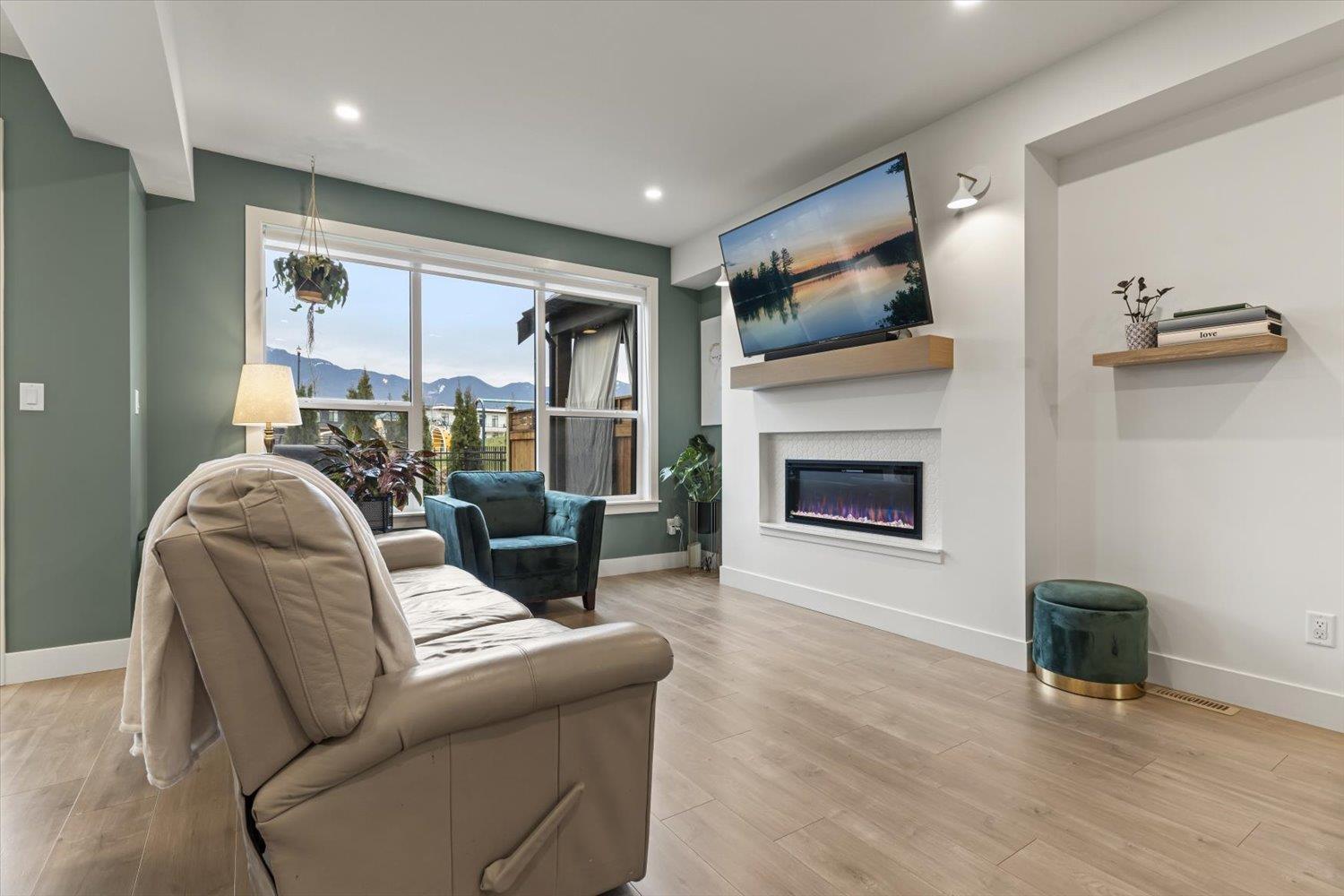 45378 WILLOWSTREAM ROAD, Lower Landing, Chilliwack