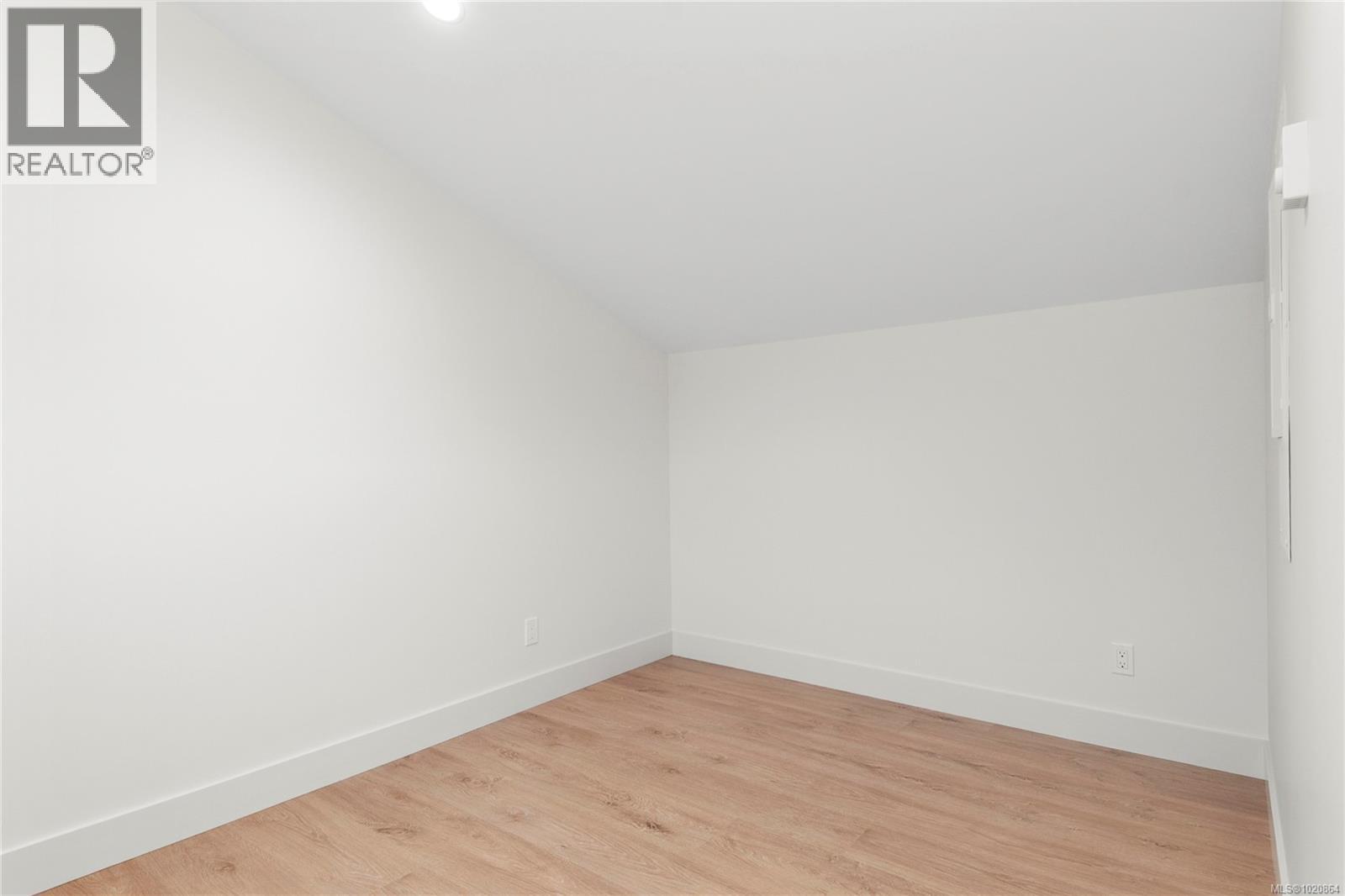 778 Sitka St - 44